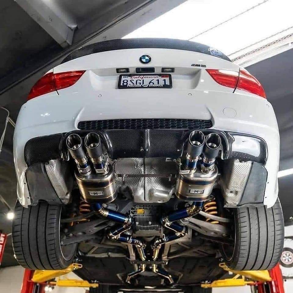 غسيل السيارات